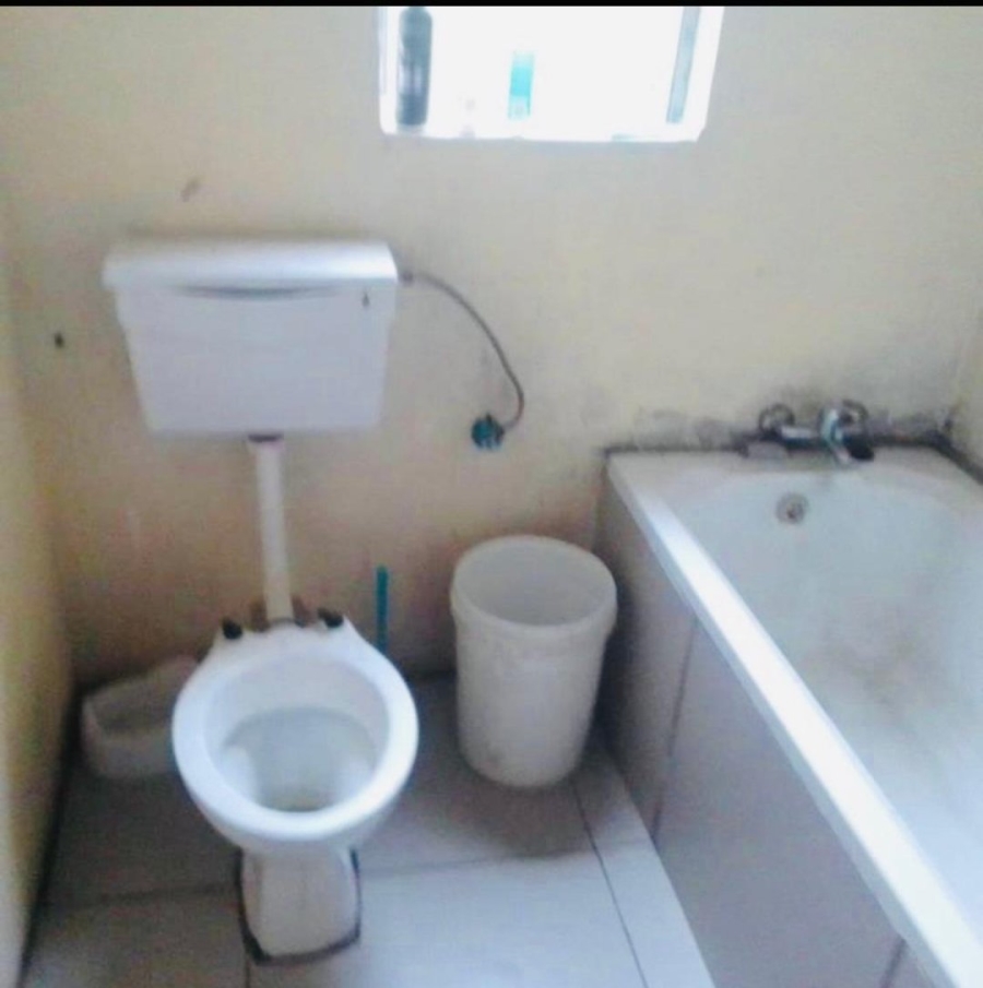 2 Bedroom Property for Sale in Mdantsane Nu 10 Eastern Cape